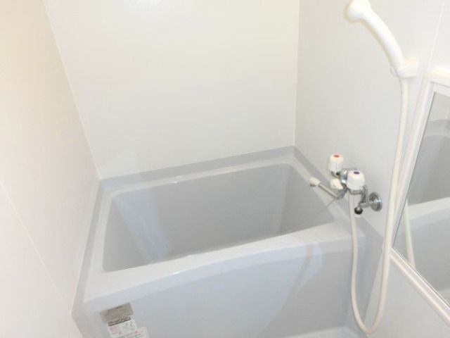 バス・シャワールーム　お風呂スペース