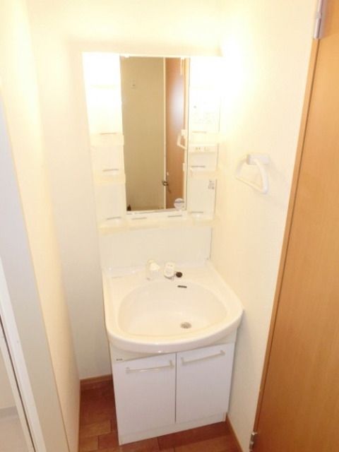 洗面設備　独立洗面台