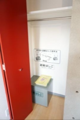 収納　※同仕様写真含む