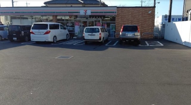 コンビニ　セブン－イレブン　小山犬塚１丁目店（コンビニ）まで314m