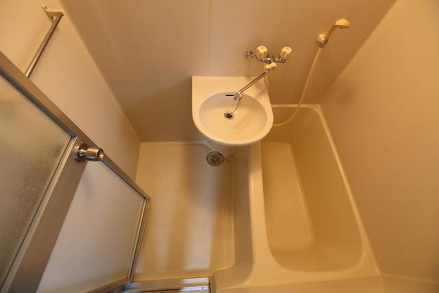 バス・シャワールーム　お風呂の様子です