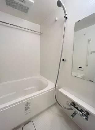 バス・シャワールーム　日々の疲れを癒すお風呂付です