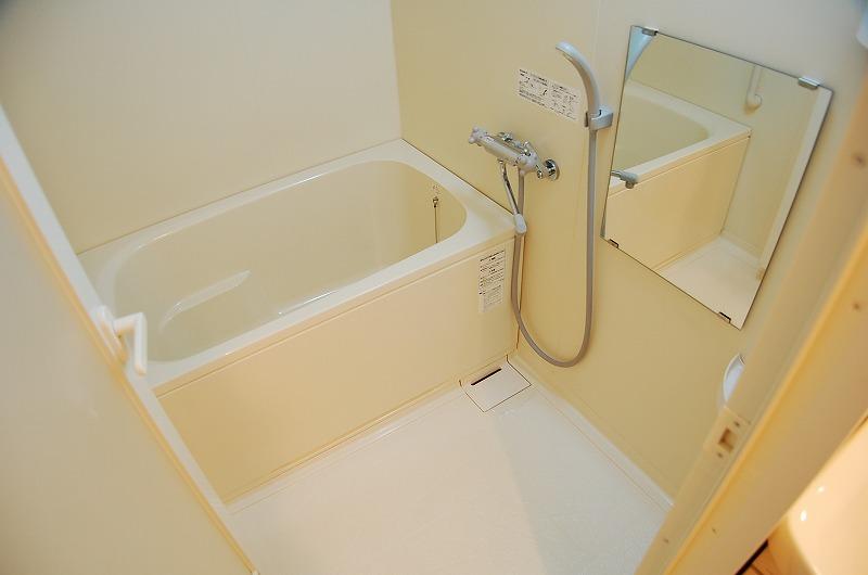 バス・シャワールーム　ソシオ心斎橋　浴室