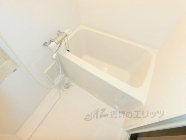 バス・シャワールーム　風呂