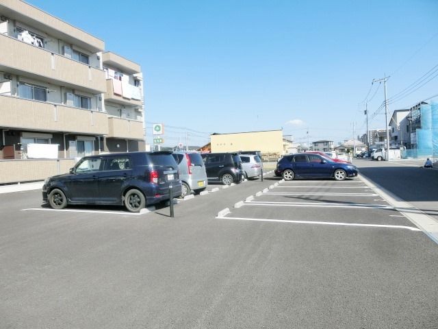 駐車場　敷地内の駐車場です。