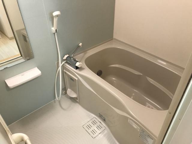 バス・シャワールーム　ユニットバス