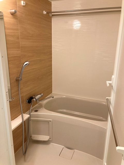 バス・シャワールーム