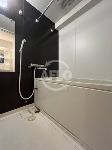 バス・シャワールーム　Dolce Vita I　浴室