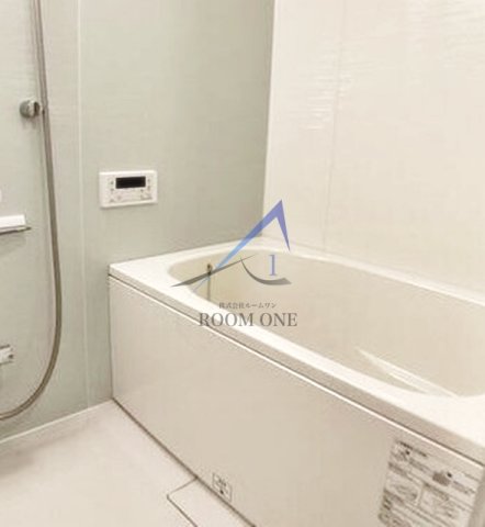 バス・シャワールーム　お風呂です。