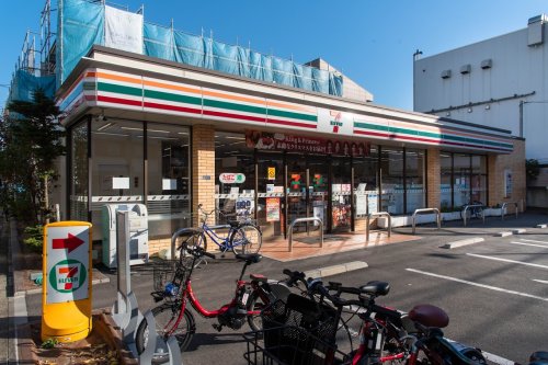 コンビニ　セブンイレブン 江東三好4丁目店（コンビニ）まで203m