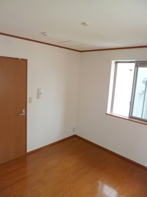 居室・リビング　★６．１帖の洋室★