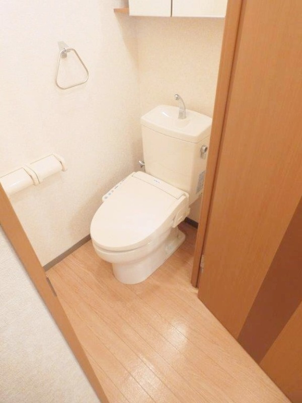 トイレ　図面と現状に相違がある場合には現状を優先