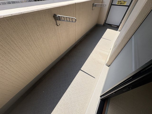 バルコニー　広々としたバルコニーです