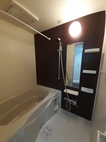 バス・シャワールーム　お風呂です