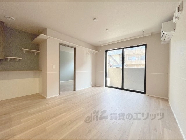 居室・リビング　リビング