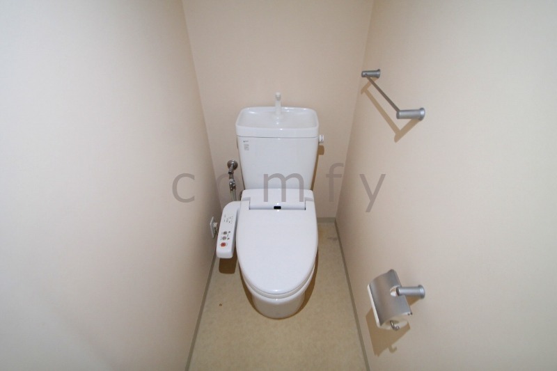 トイレ　ウォシュレット付きトイレ