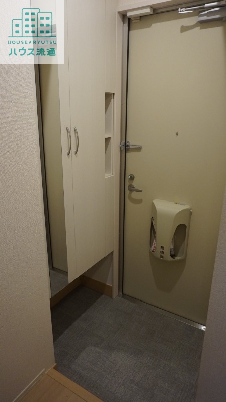 玄関　※別号室写真