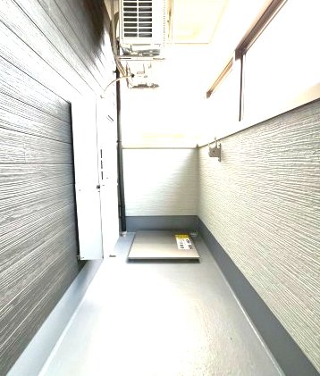 バルコニー　開放的で明るい空間を演出してくれるバルコニーです