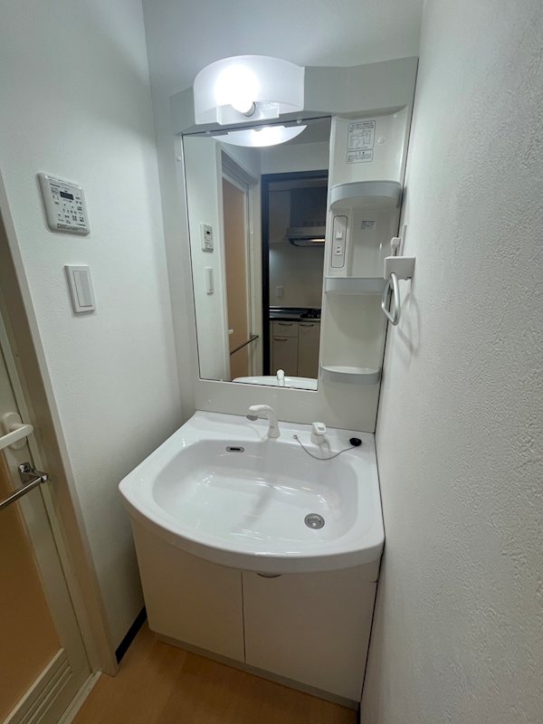 洗面設備　※参考写真