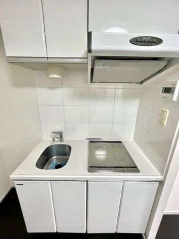 キッチン　IHクッキングヒーター