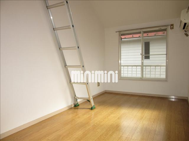 居室・リビング　日当たり良好なお部屋です