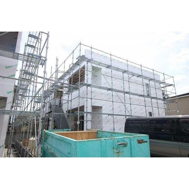 建物外観　建築中