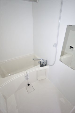 バス・シャワールーム　日々の疲れを癒すお風呂付です