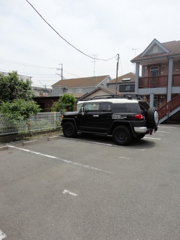 駐車場　LとれじゃーV