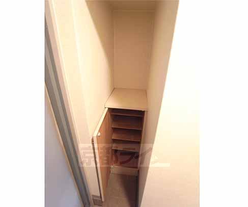 その他設備　シューズボックス