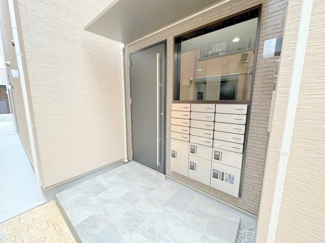 エントランス　素敵なエントランスがあなたを毎日出迎えてくれます。