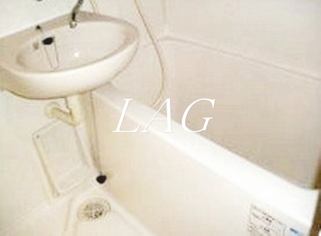 バス・シャワールーム　お風呂です。