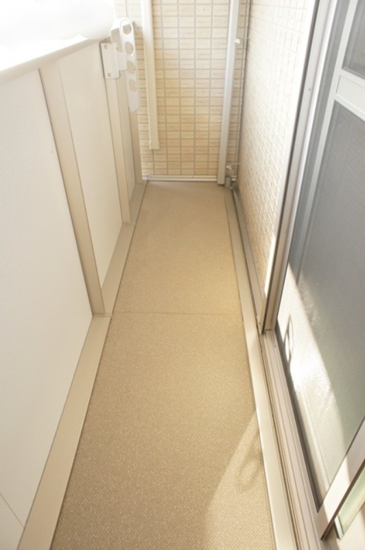 バルコニー　図面と現状が相違する場合は現状を優先とさ