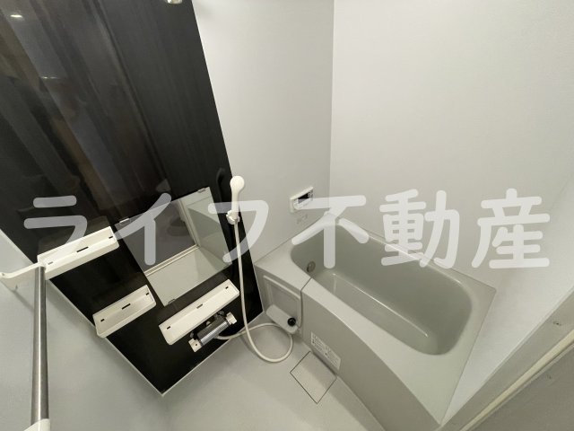 バス・シャワールーム　日々の疲れを癒すお風呂付です