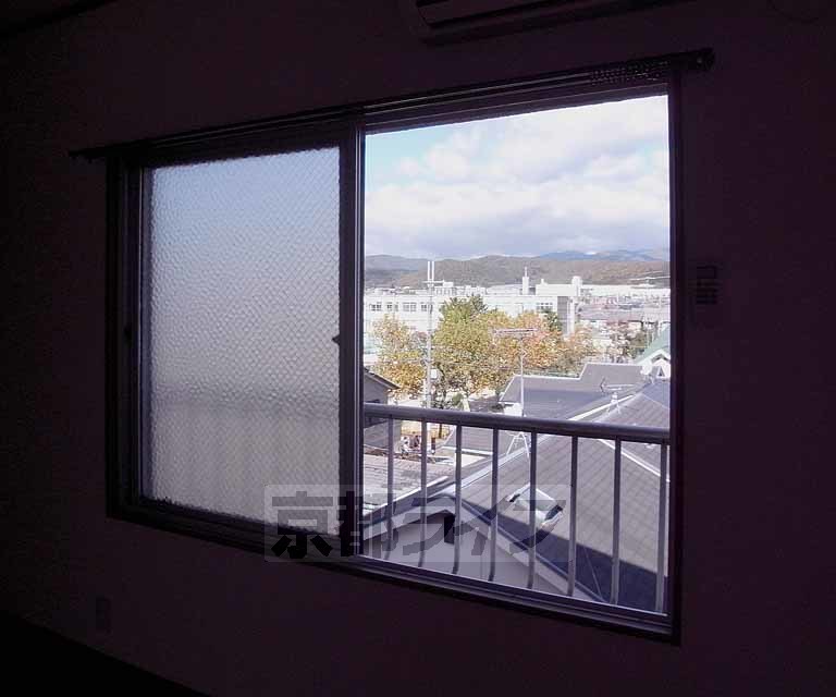 その他部屋・スペース　明るい窓