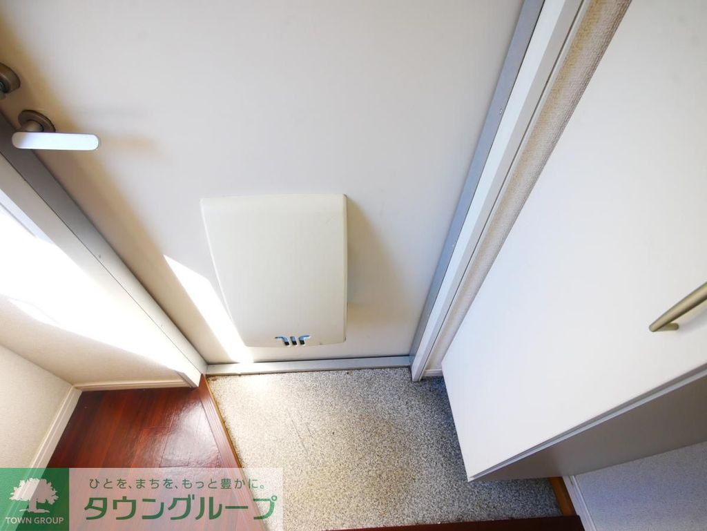 玄関　※別部屋参考写真※