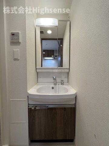 洗面設備　忙しい朝には欠かせない洗面所です