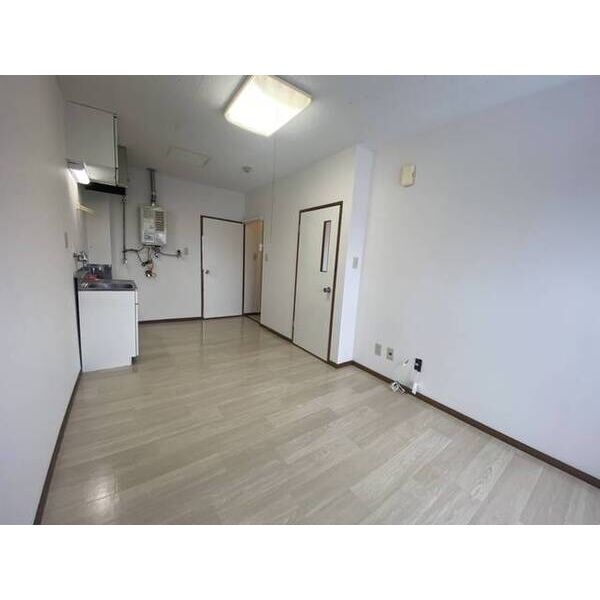 居室・リビング　ゆったりとした居間です