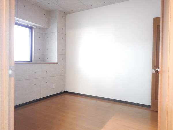 その他部屋・スペース　玄関横洋室