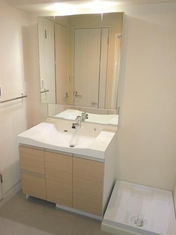 洗面設備　★３面鏡タイプ★