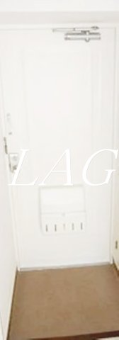 玄関　玄関です。