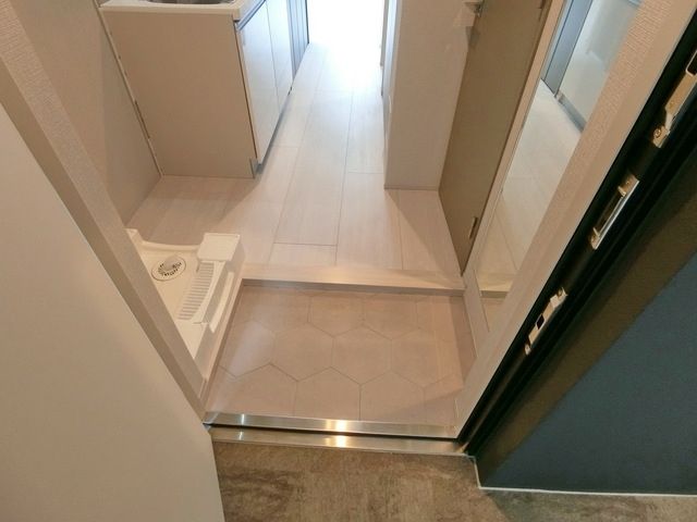 玄関　★お問い合わせはタウンハウジングまで★