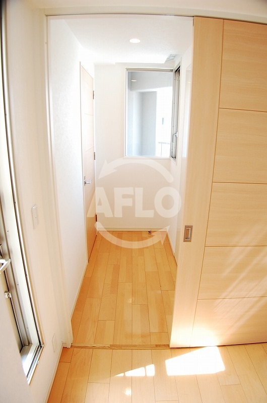 収納　ラ・ヴィータ日本橋　ウォークインクローゼット