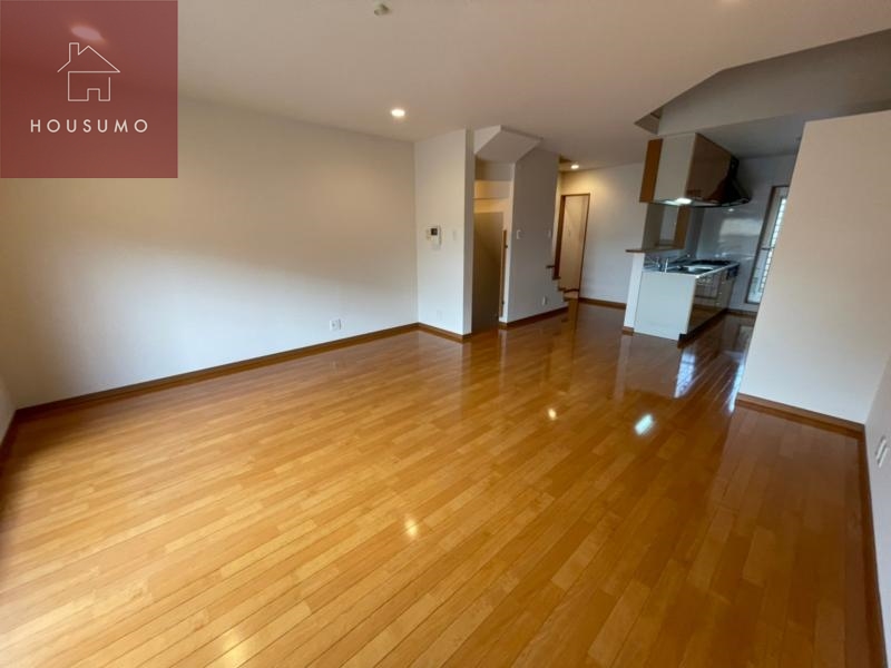 居室・リビング　同施工会社・同型モデルの室内です。（参考写真・イメージ写真）