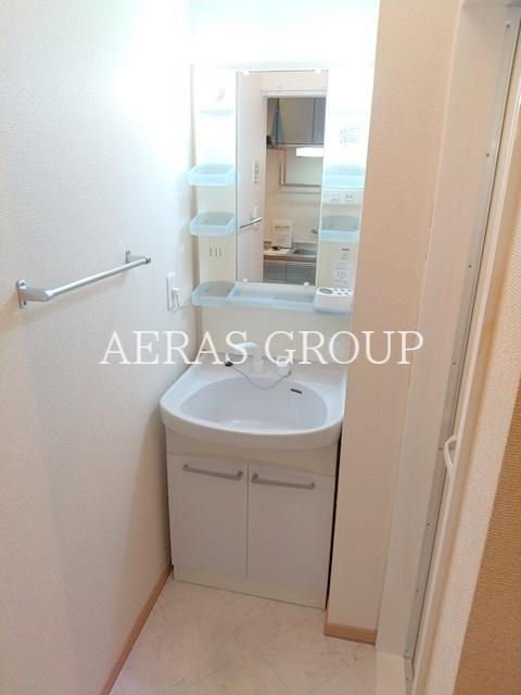 洗面設備　同仕様