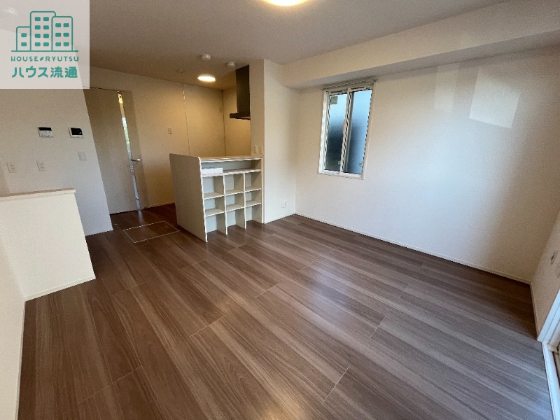 居室・リビング　※反転タイプのお写真です