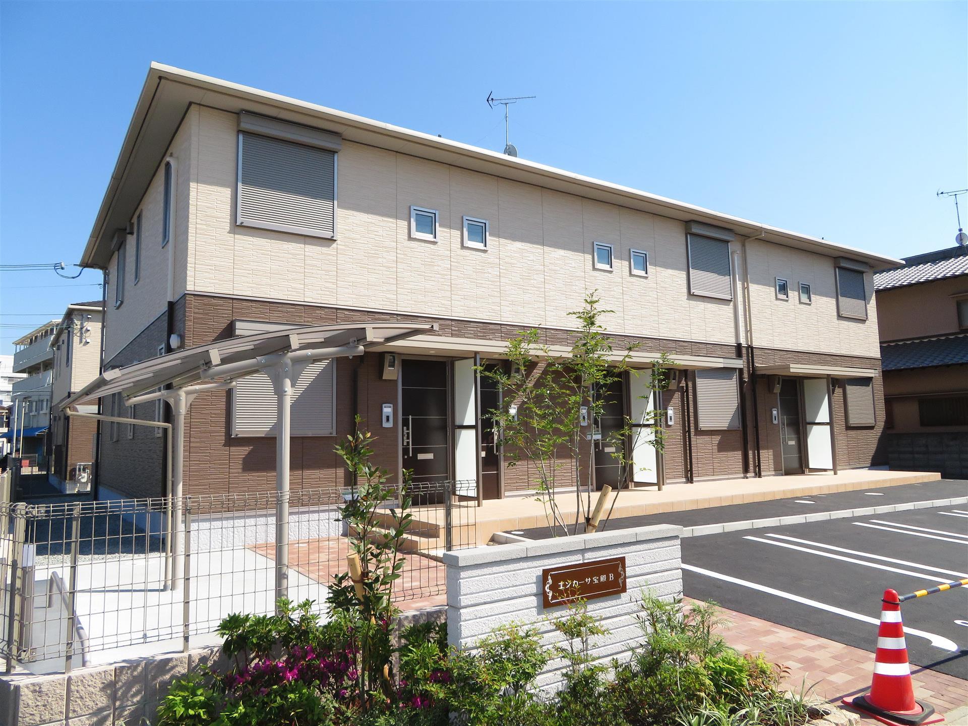 建物外観　■外観