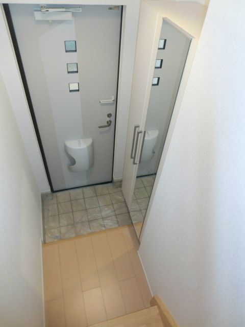 玄関　収納のついた玄関