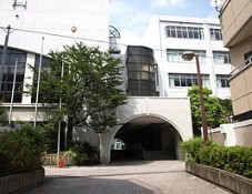 高校・高専　東京都立八潮高等学校（高校・高専）まで983m