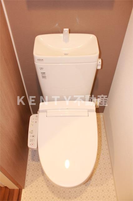 トイレ　トイレもきれいです
