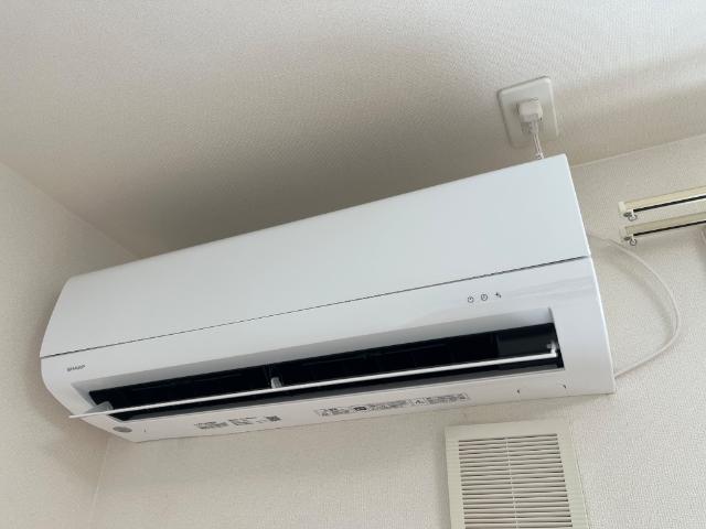 その他設備　エアコン２台